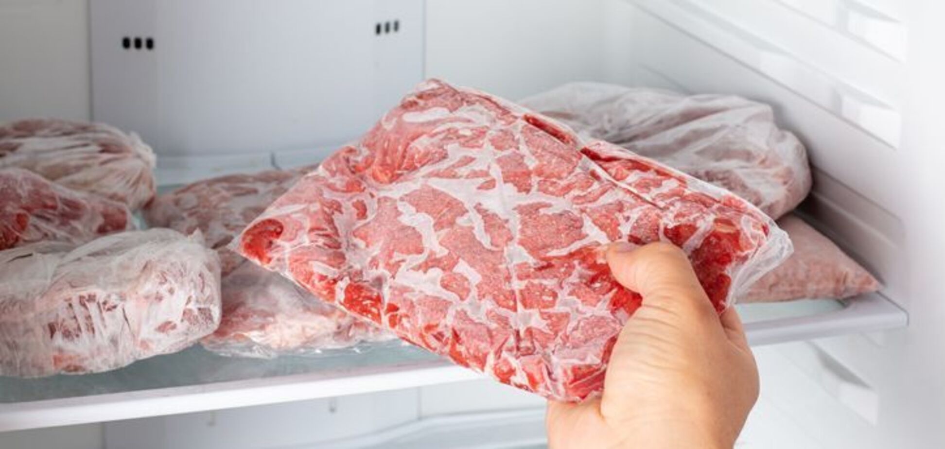 Как разморозить мясо за 10 минут: делимся простым лайфхаком