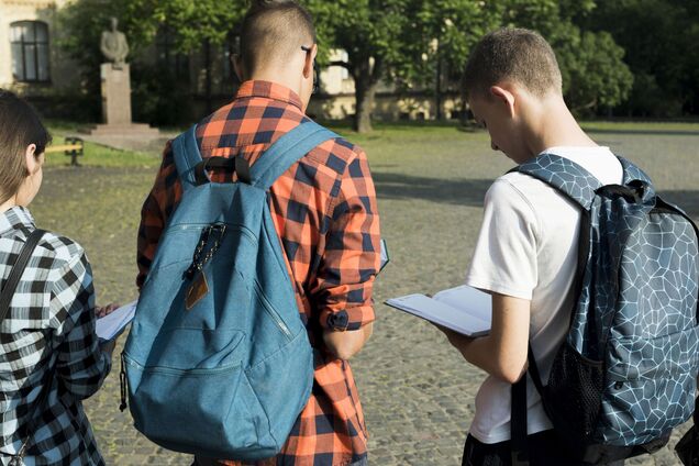 Как часто украинские подростки опаздывают в школу и прогуливают уроки: результаты исследования
