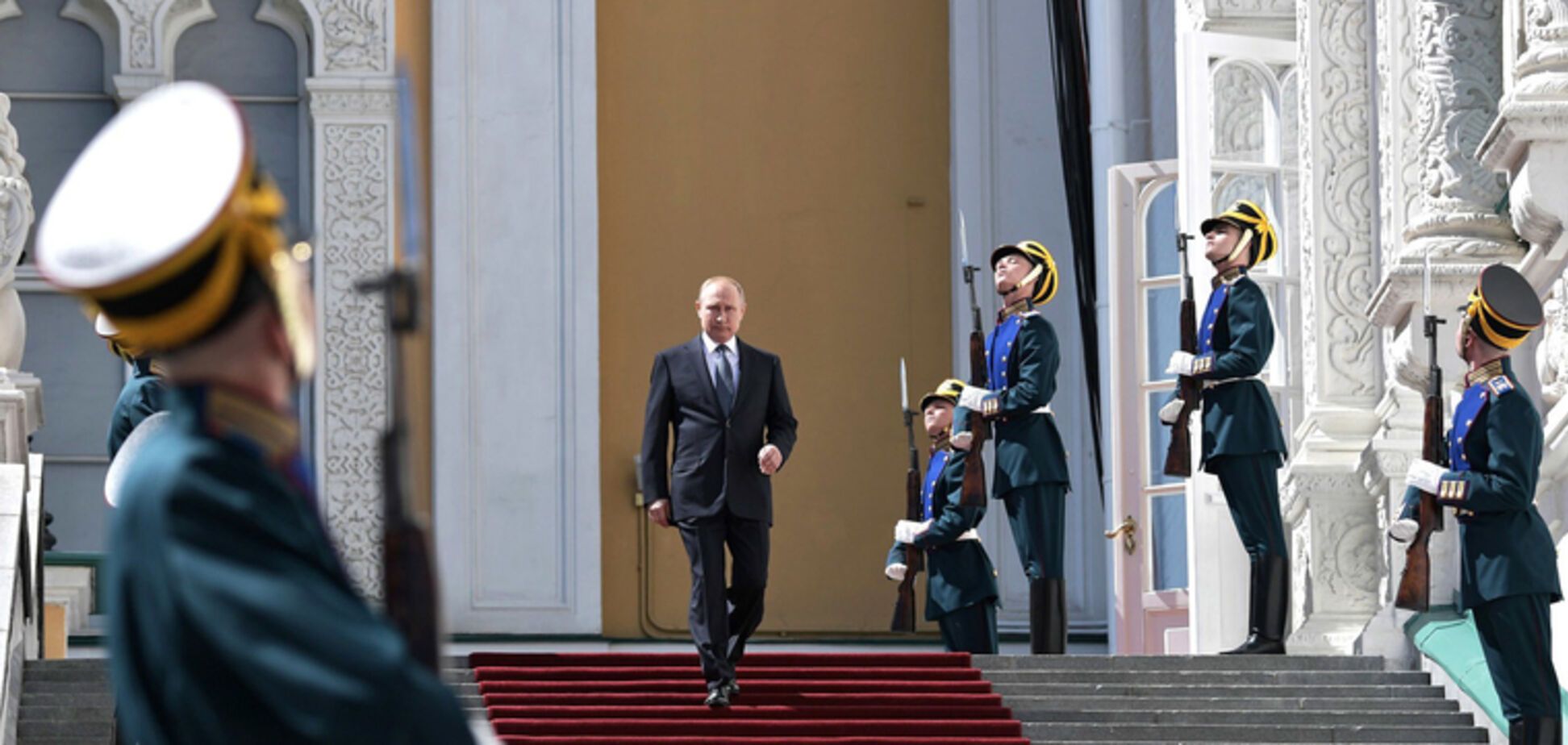 Путин остался без подарков на 'День победы'