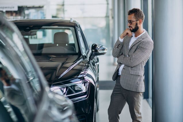 Автомеханік закликав ніколи не купувати популярний тип авто: у чому справа