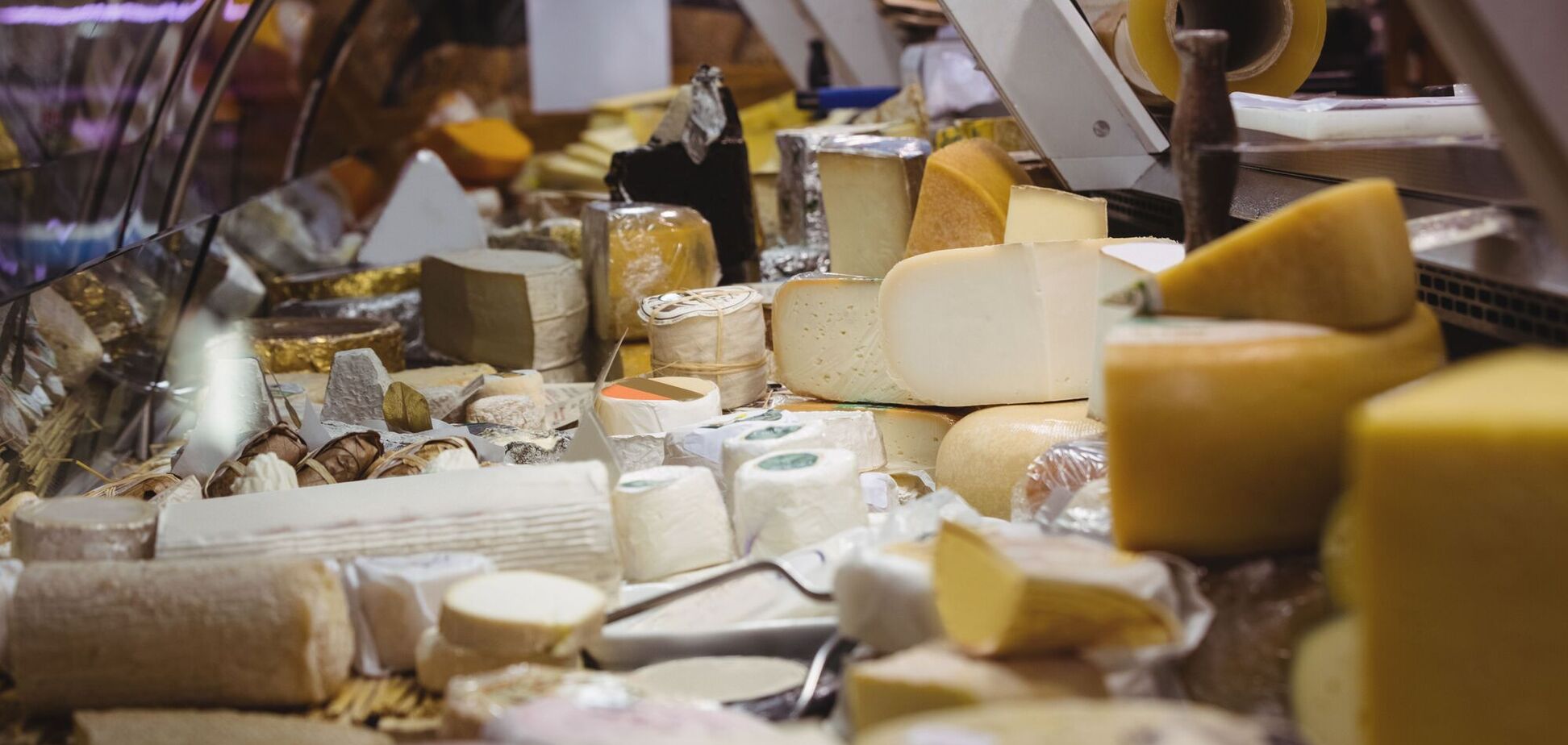 Импортный сыр уже занял треть рынка в Украине