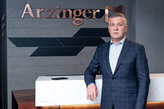 Скандал в юридическом сообществе: соучредитель компании Arzinger Сергей Шкляр оказался матерым антисемитом