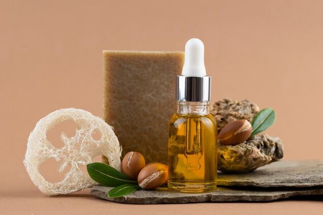 Дивовижна користь арганової олії для шкіри: від захисту від сонця до ліків