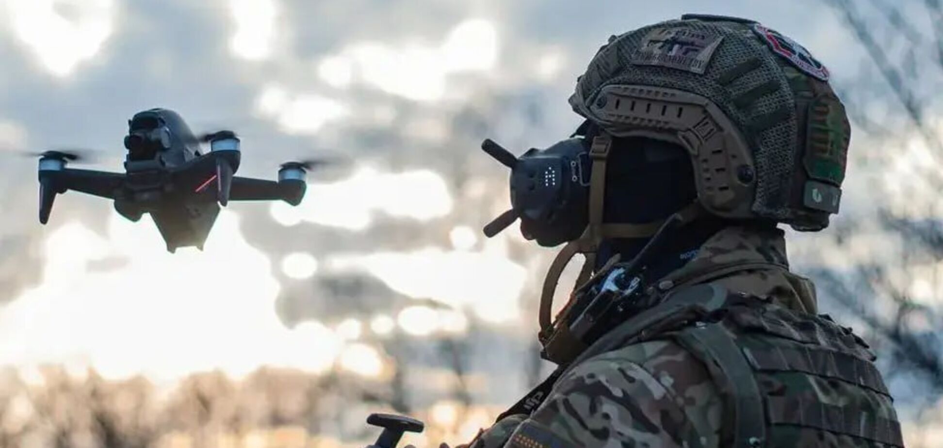 Работают FPV-дроны: в ВСУ показали охоту на оккупантов. Видео