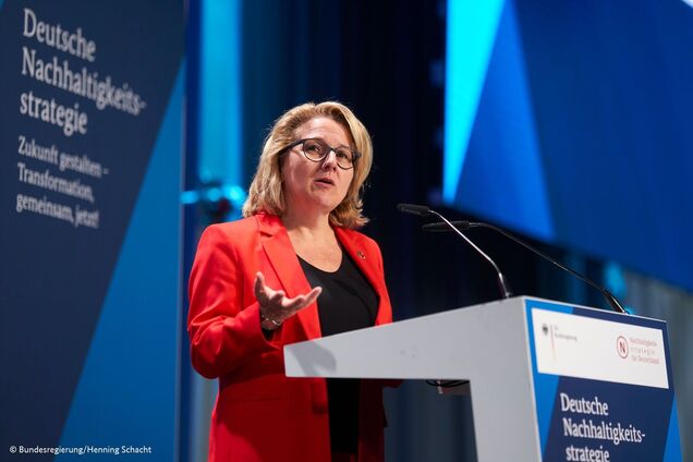 Свенья Шульце