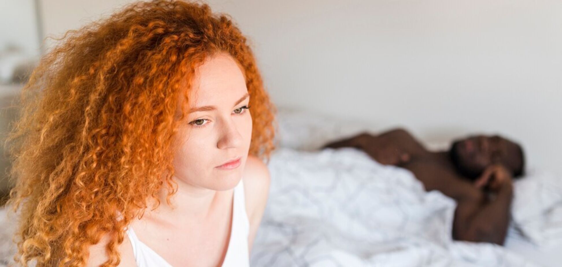 Не тільки шовкові наволочки: що робити, щоб волосся не заплутувалось