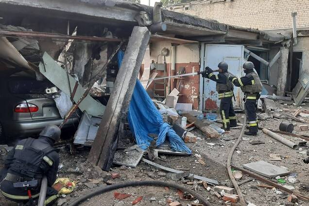 Оккупанты попали по Харькову тремя КАБами: есть попадания и раненые