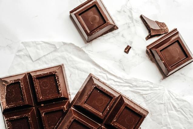 Чорний шоколад: чи кращий він за інші види