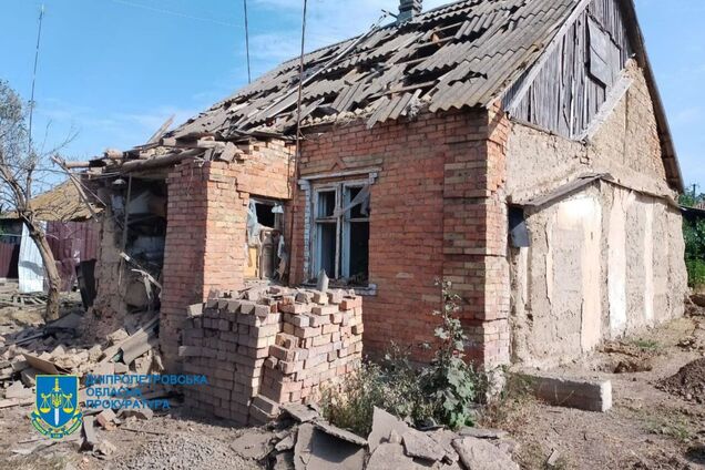 Оккупанты ударили по Никополю, есть пострадавшая. Фото