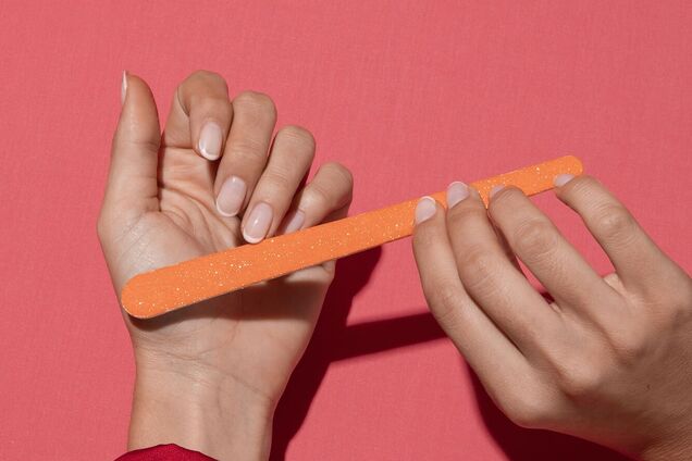 Льняные ногти – новый модный тренд 2024. Что это за маникюр, который понравится любительницам минимализма