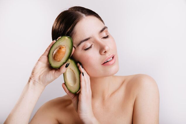 Веганские маски для лица с авокадо для сияющей кожи: попробуйте эти пять простых рецептов