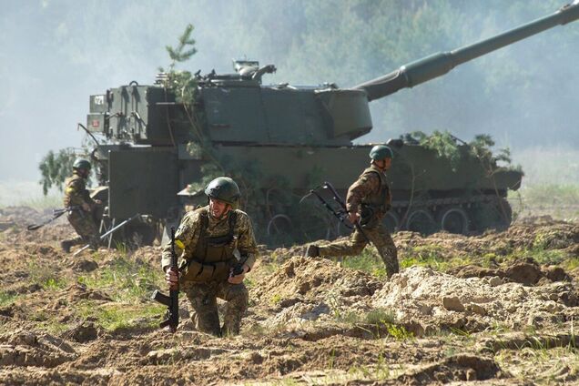 Ворог продавлює нашу оборону, ситуація тривожна, потрібні сильні рішення. Інтерв'ю із Селезньовим