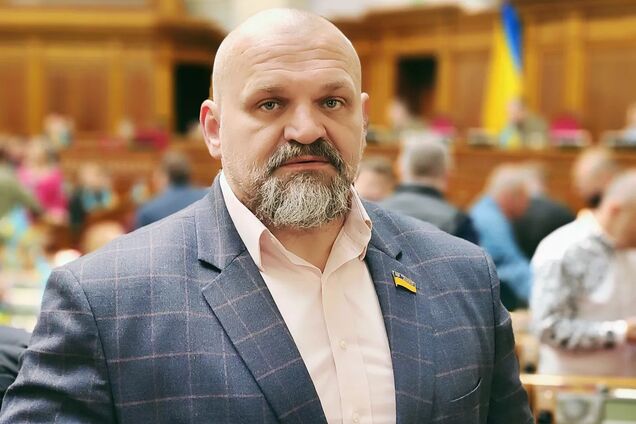 Вирастюк рассказал, как бывшая жена наказала его за пост о разводе и новых отношениях