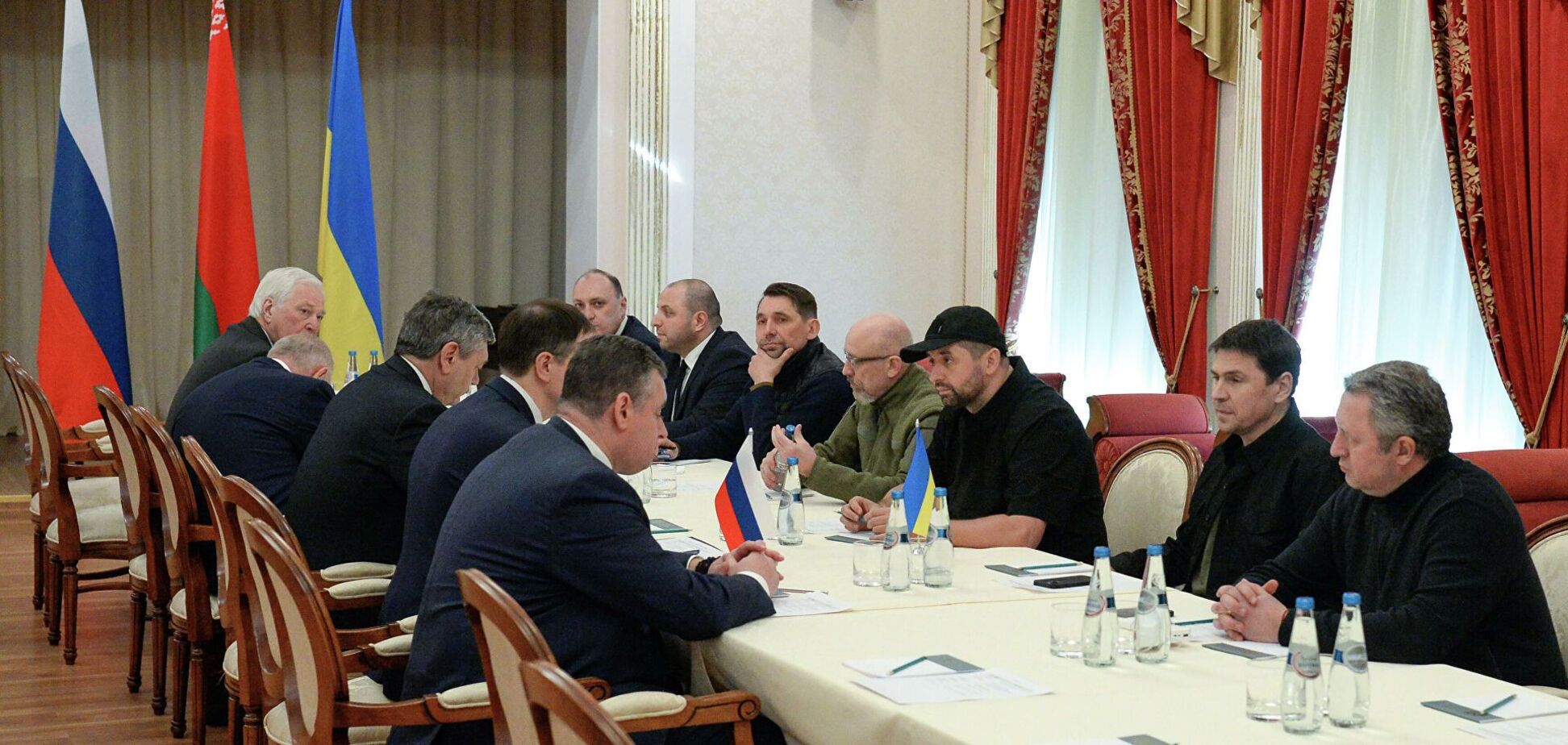 Переговори Росії та України в Білорусі. 28 лютого 2022 року