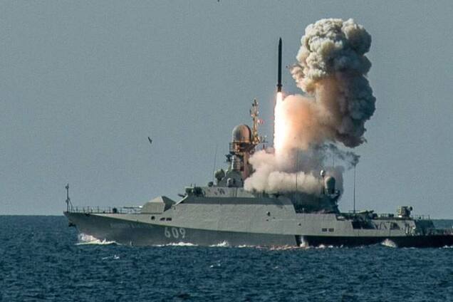 Росія тримає в Азовському морі 8 ворожих кораблів, три з них – носії 'Калібрів'