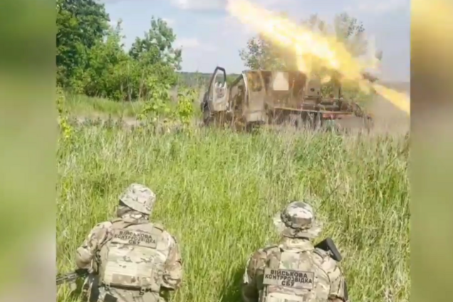 Військова контррозвідка СБУ влаштовала помсту окупантам на Харківському напрямку: десятки знищеної техніки. Відео