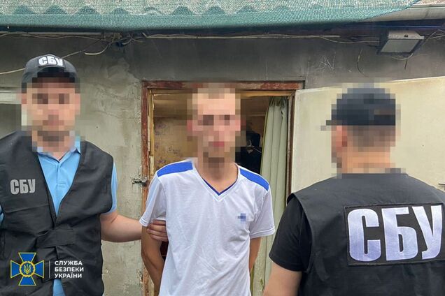 СБУ предотвратила серию поджогов военного транспорта ТЦК в Днепре: задержана группа злоумышленников. Фото