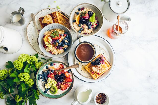 11 смачних ідей для білкового сніданку

