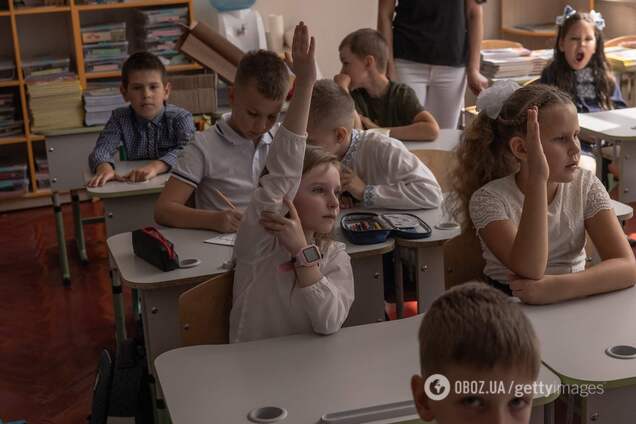 Заборона йти в туалет, кабінет директора та укриття: дослідження показало, що викликає тривогу в школярів Львова