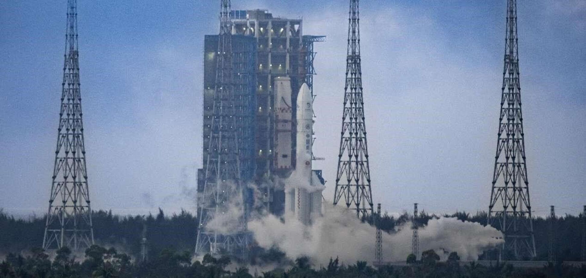 Китай посадил зонд на обратной стороне Луны. Видео