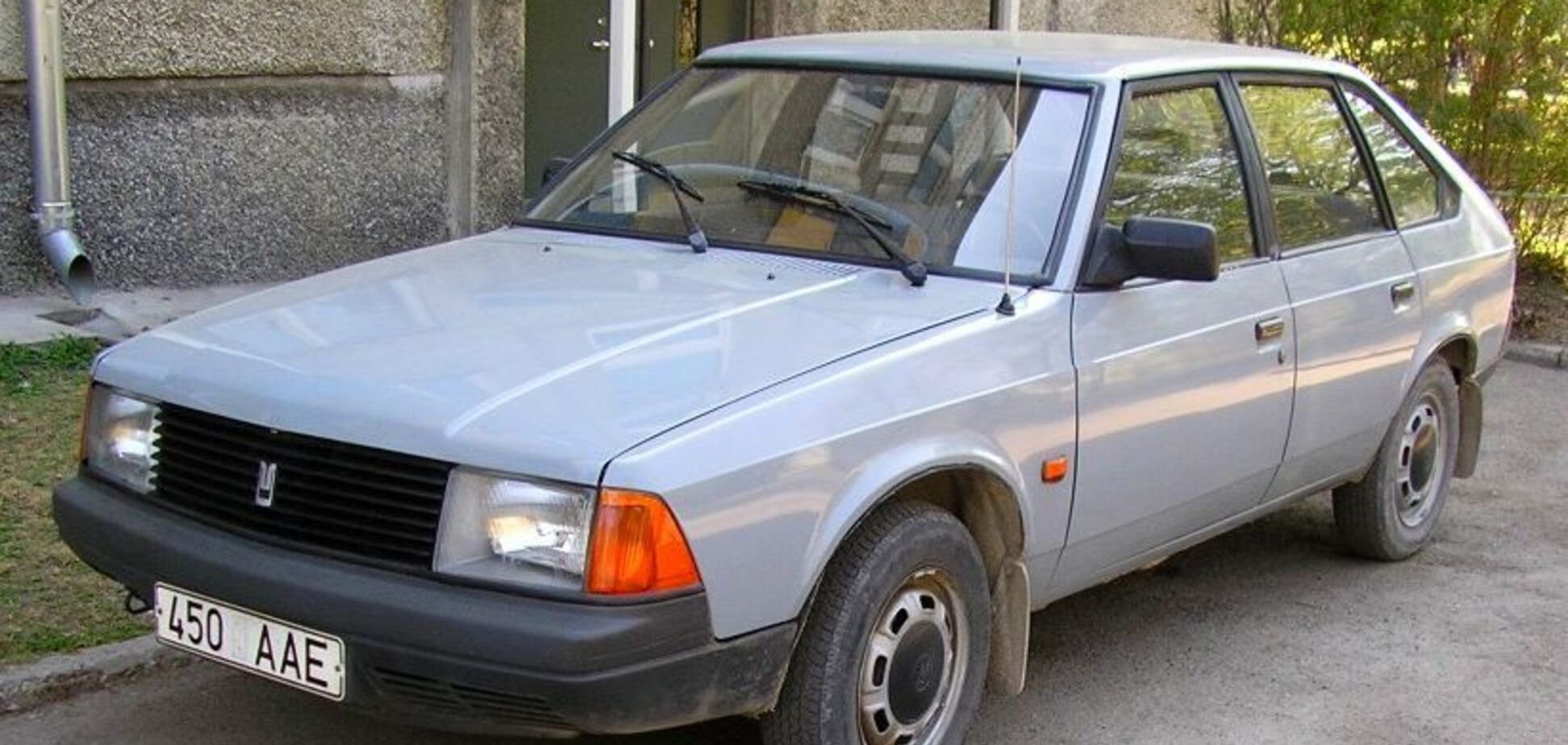 Як Мурманське пароплавство у часи СРСР 'Москвич' продавало