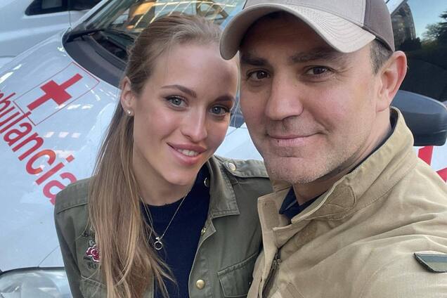 Має 4 дипломи та подяку від ГУР: що відомо про помічницю Тищенка, яка була з ним у Дніпрі та фігурує в 'Миротворці'