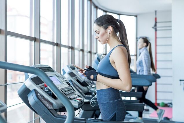 Как правильно выполнять упражнения на беговой дорожке, чтобы похудеть