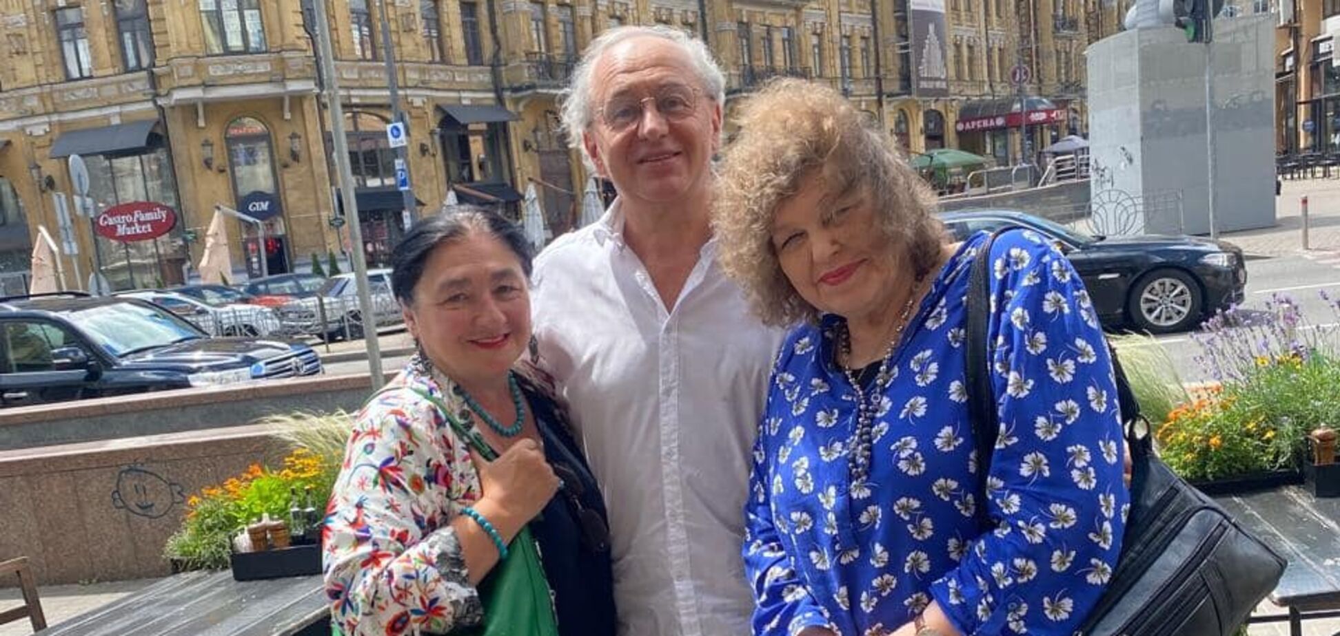 'Три легенды': писательница Мария Матиос показала Ивана Малковича и дочь Лины Костенко на фото, которое покорило сердца украинцев