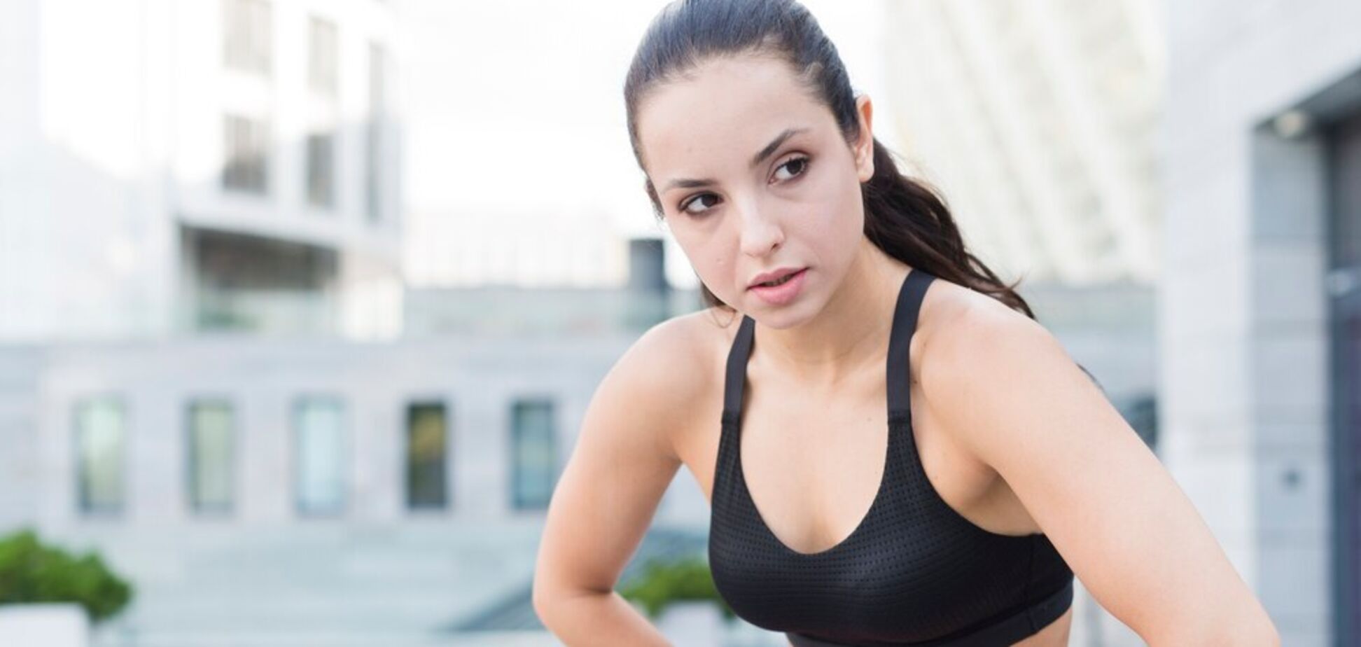 Поддержка идеальной фигуры: 5 обязательных силовых упражнений для женщин