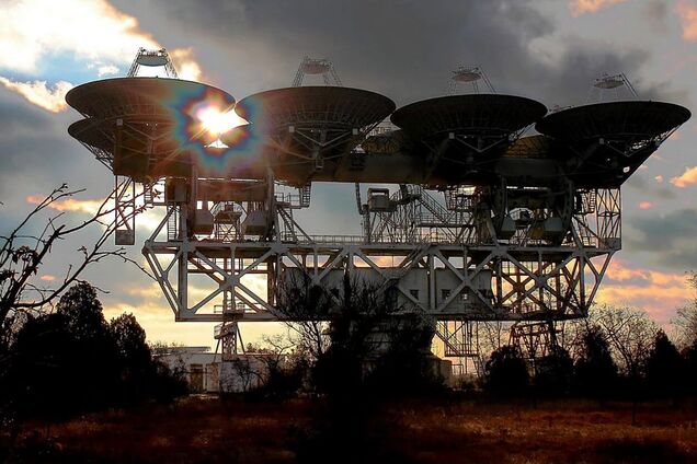 Другий удар по космічній інфраструктурі РФ у Криму: стало відомо, що уразили ЗСУ під Євпаторією. Фото