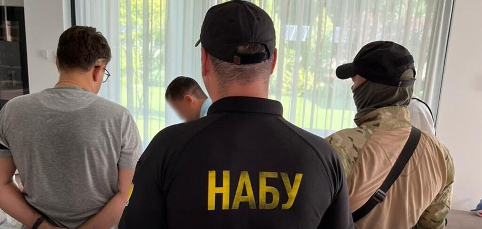 Завладение 17,1 млн грн при ремонте путевых машин: в 'Укрзализныце' разоблачили на коррупции пять человек