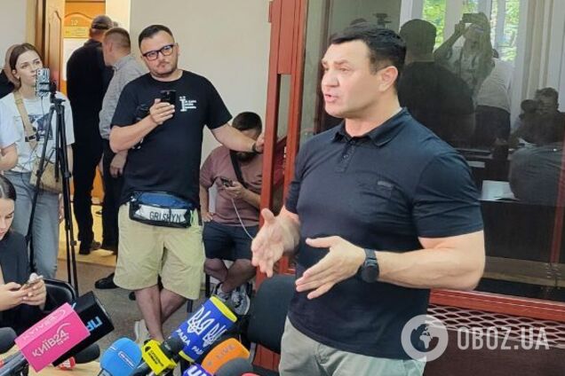 Переплутав суд із Тижнем моди у Парижі: Микола Тищенко засвітив взуття за 60 тис. грн і годинник – майже за 45 тисяч. Фото і відео