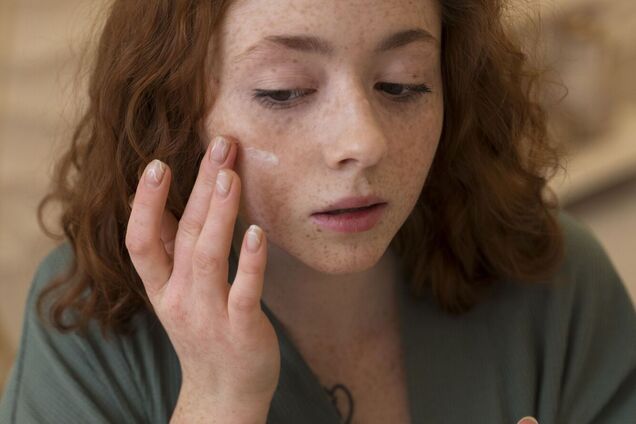 Чем можно заменить тональный крем: альтернативы для летнего макияжа