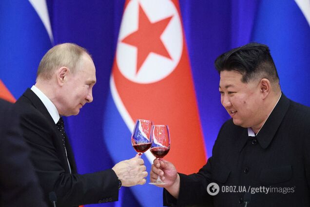 Венки и надгробная плита. Пародия на встречу Путина и Ким Чен Ина 'разорвала' сеть