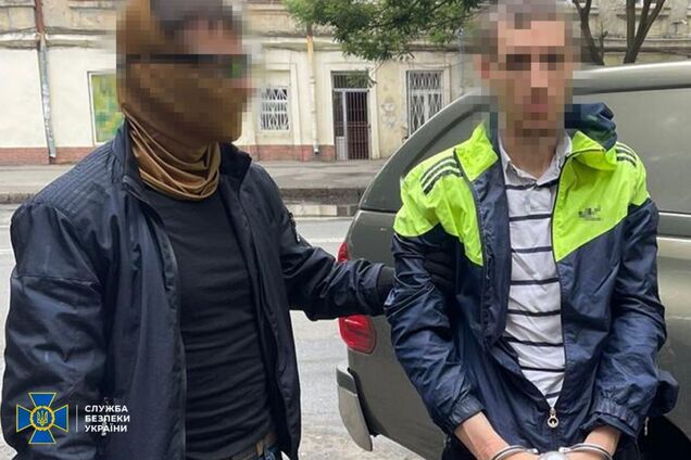 СБУ задержала мужчин, которые подожгли авто ВСУ в Одессе: они работали на ФСБ. Фото
