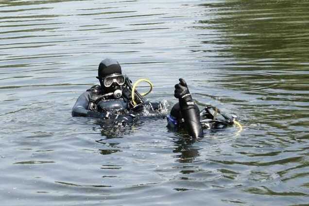 Вийшли з дому і не повернулись: в озері на Закарпатті потонули двоє дітей. Фото