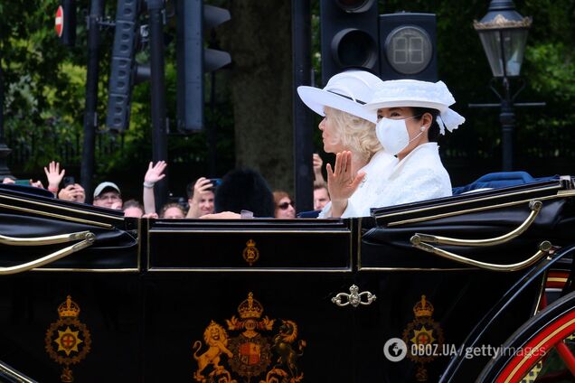 Раскрыта неожиданная причина, почему императрица Японии носила маску во время встречи с королевой Камиллой