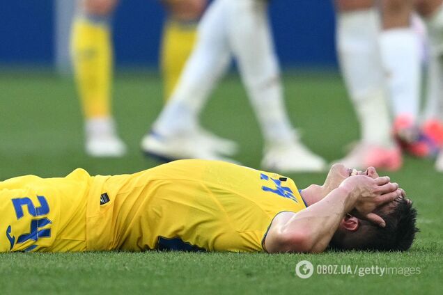 'Мы старались...' Футболист сборной Украины расплакался в прямом эфире. Видео