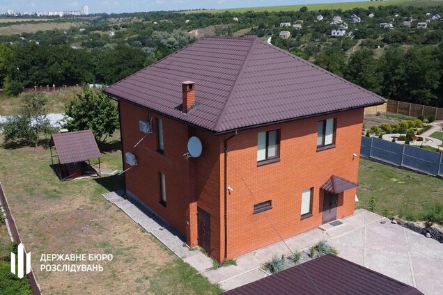 Вынуждал военных ремонтировать дом: ГБР сообщило о еще одном подозрении запорожскому эксвоенкому