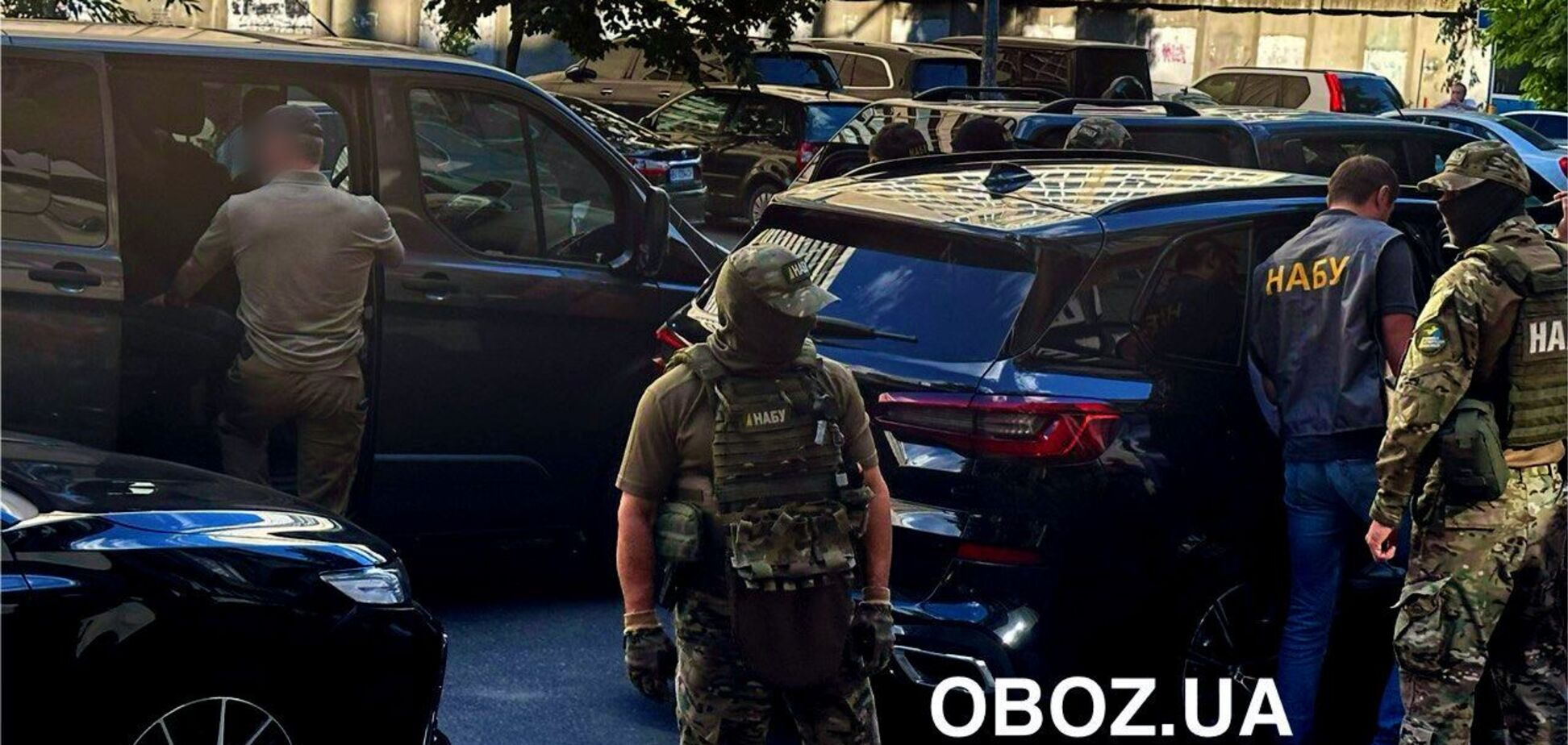 НАБУ прийшло з обшуками до ексзаступника глави ОП Кирила Тимошенка: деталі й ексклюзивні фото