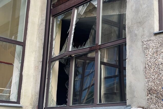 Був страшний свист: в університеті Харкова розповіли про російську атаку бомбами ФАБ 500. Фото
