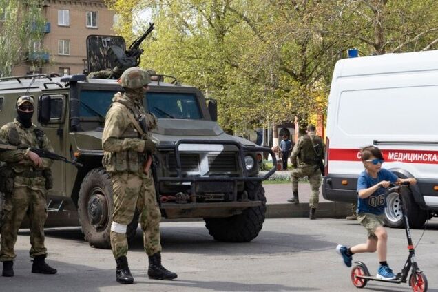 'Колаборанти закінчилися – дотискають тих, хто залишився': що творять російські окупанти на захоплених територіях