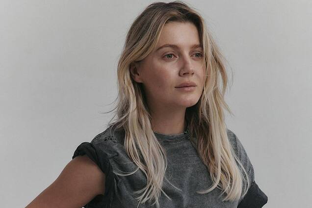 Певица KOLA обвинила коллег в 'заказе': мы так ненавидим друг друга, так завидуем