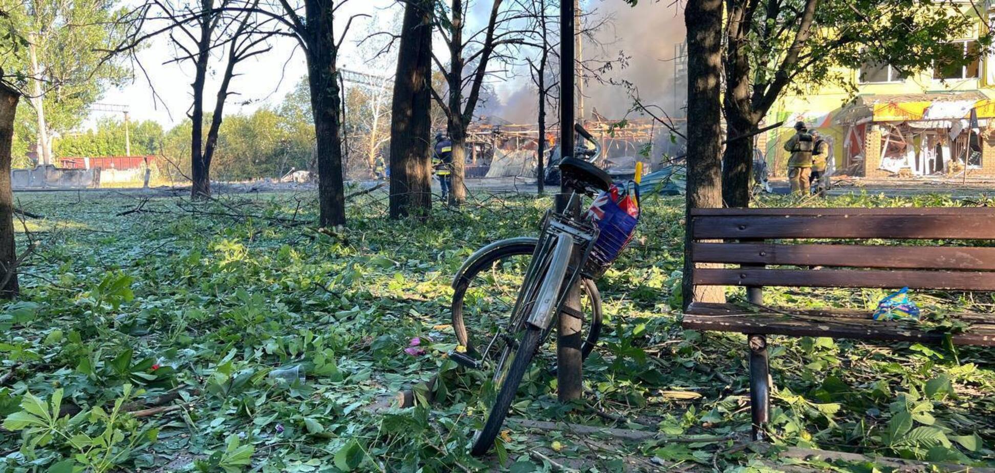 Россияне атаковали Вольнянск в Запорожье: много погибших и раненых, среди них дети. Фото и видео