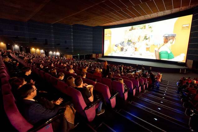 Эта норма вредна: Вятрович раскритиковал поправку о бюджетной поддержке киносеансов на английском языке