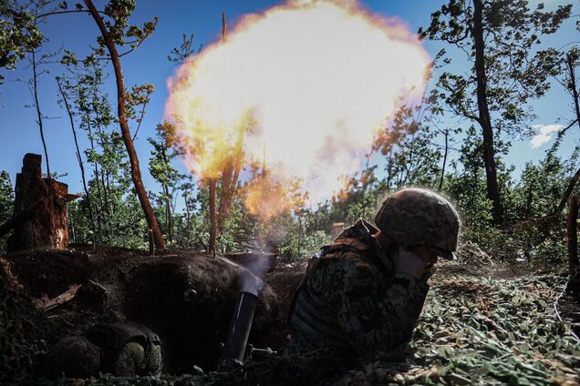 'Ворог застосовує весь арсенал зброї': в ОТУВ 'Харків' розповіли про перебіг боїв на Харківському напрямку. Карта