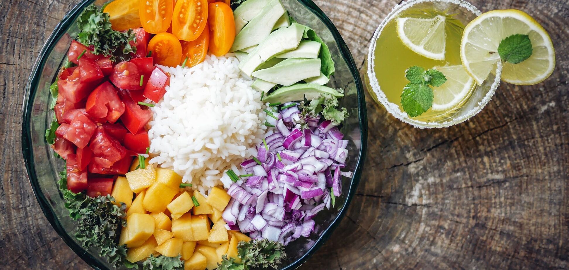 Меньше жира или углеводов: какой рацион лучше подходит для похудения