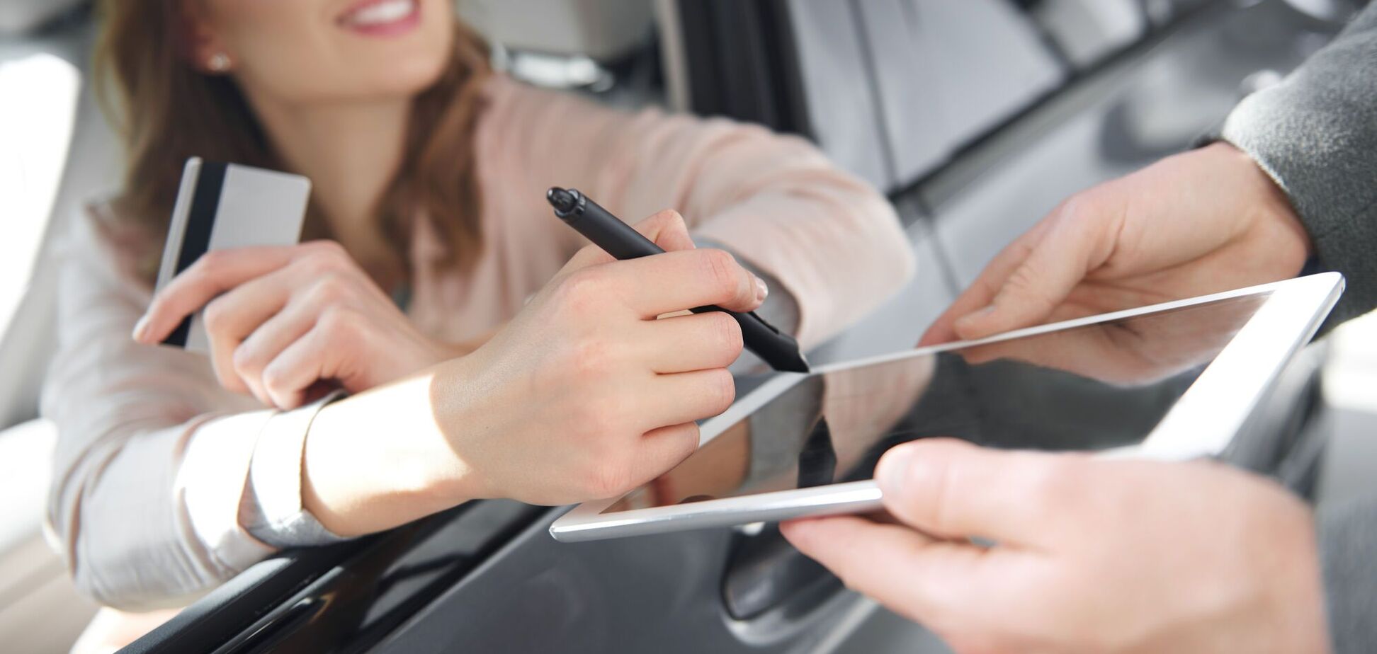 Украинцы зарегистрировали рекордное количество авто