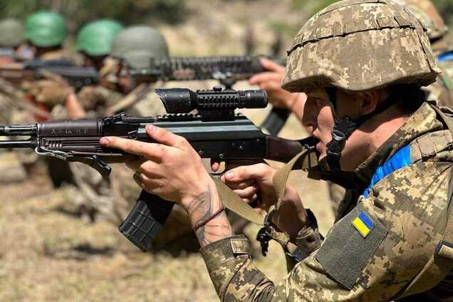 Окупанти не полишають спроб протиснути оборону: у Генштабі назвали найгарячіші напрямки фронту