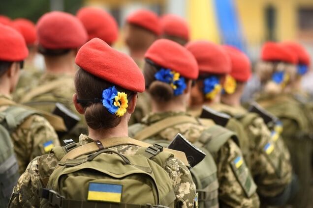 У Міноборони розповіли, скільки військовозобов'язаних жінок оновили дані через 'Резерв+' 